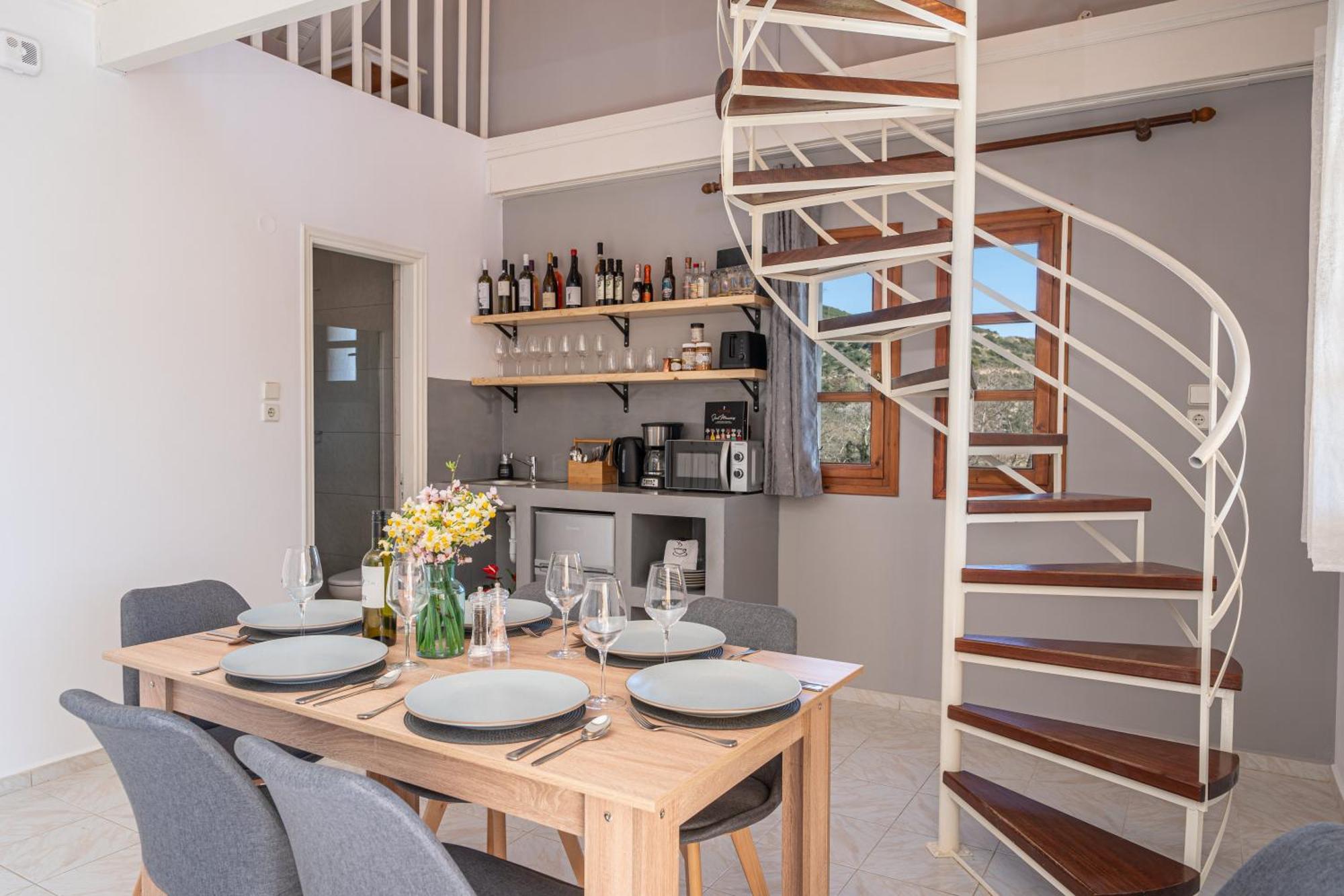 Southbank Seafront Apartments กาเตลิออส ภายนอก รูปภาพ