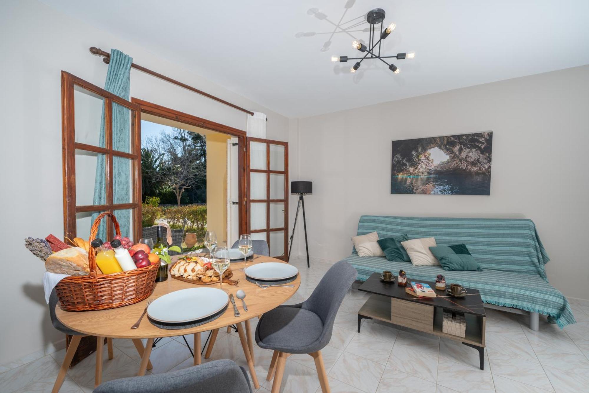 Southbank Seafront Apartments กาเตลิออส ภายนอก รูปภาพ