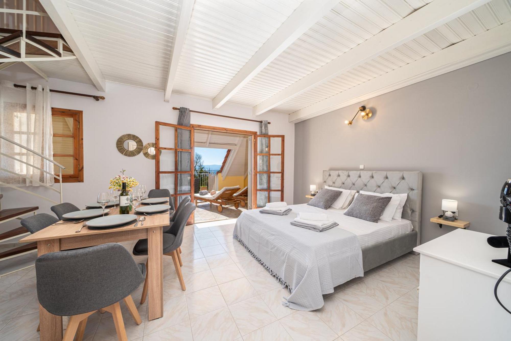 Southbank Seafront Apartments กาเตลิออส ภายนอก รูปภาพ